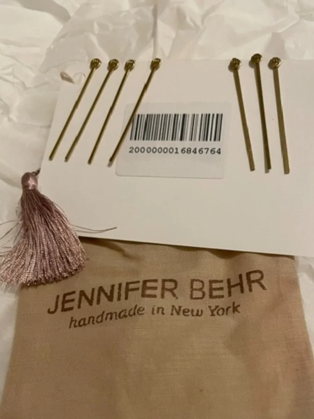 Jennifer Behr details approx